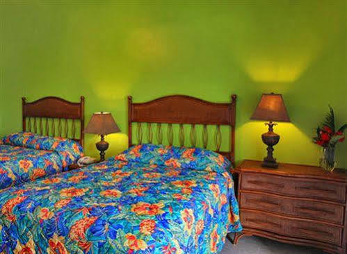 Nanny Cay Hotel Род-Таун Екстер'єр фото
