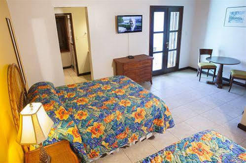Nanny Cay Hotel Род-Таун Екстер'єр фото